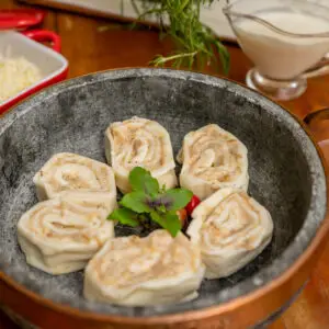 Rondelli frango com parmesão