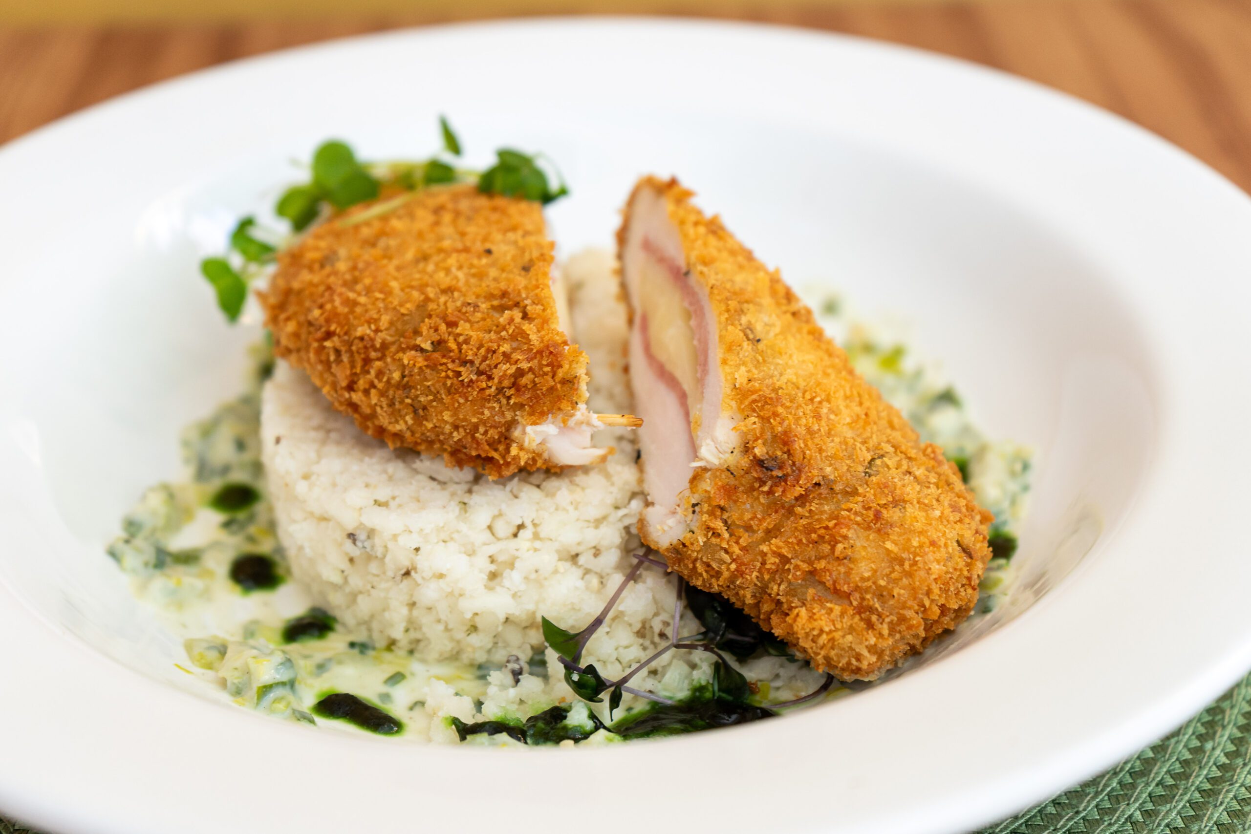Supreme de Frango em Crosta de Parmesão - Imagem 2